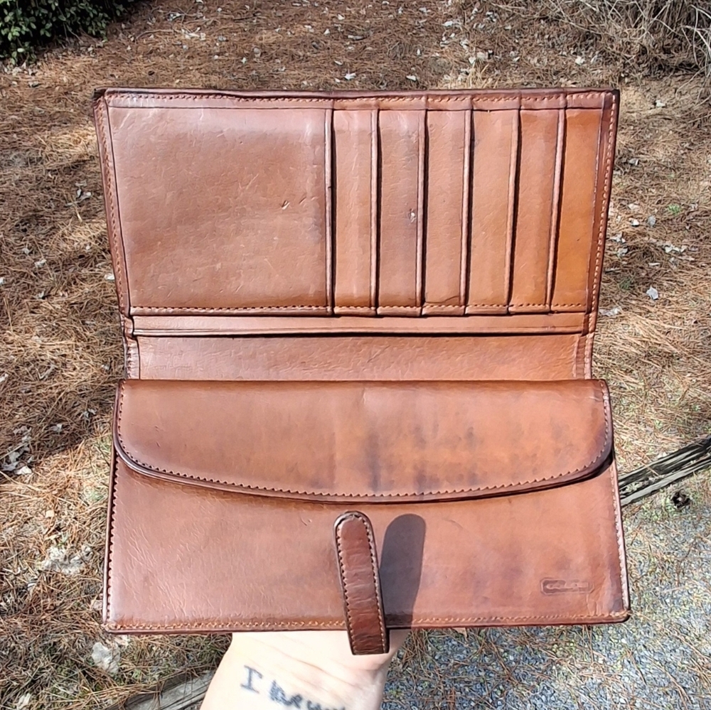 Vintage Coach Rich Brown Water Buffalo Bifold Long Wallet Tab And Loop Closure - Picture 12 of 13